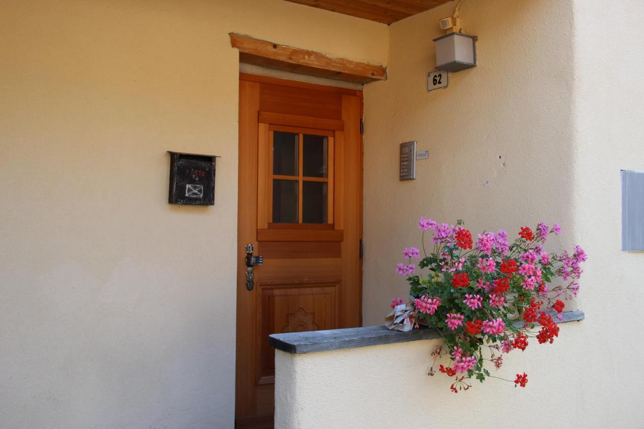 Apartment Dolavilla Canazei Exterior foto